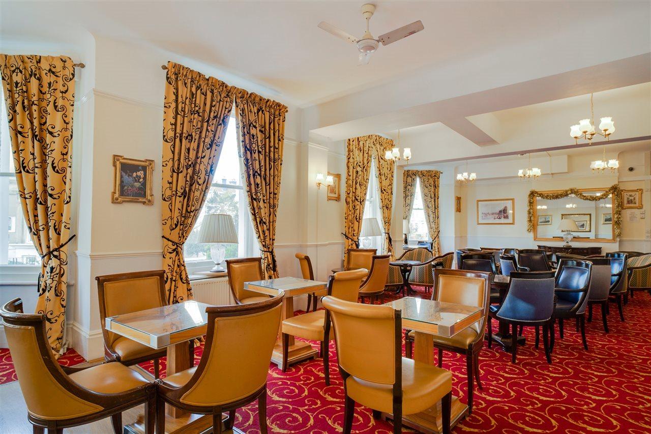 Oyo The Palm Court Hotel Torneo de Torneo de Eastbourne Exterior foto