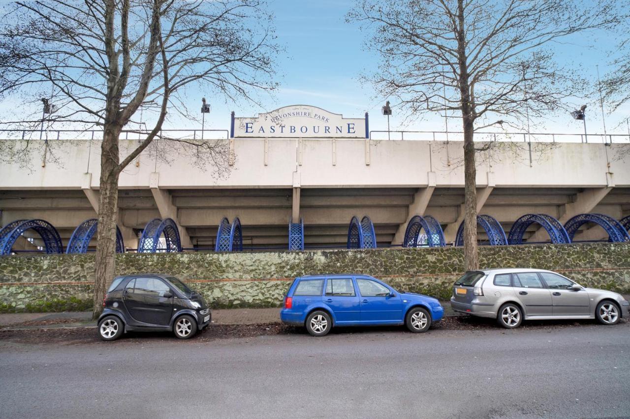 Oyo The Palm Court Hotel Torneo de Torneo de Eastbourne Exterior foto